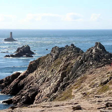 Aux Portes De La Pointe Du Raz *